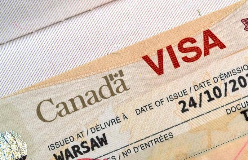 مراحل اخذ ویزای توریستی کانادا